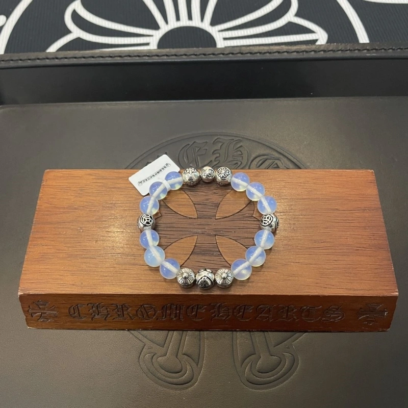 Stylish Chrxmx Hxxrts Bracelets 300276