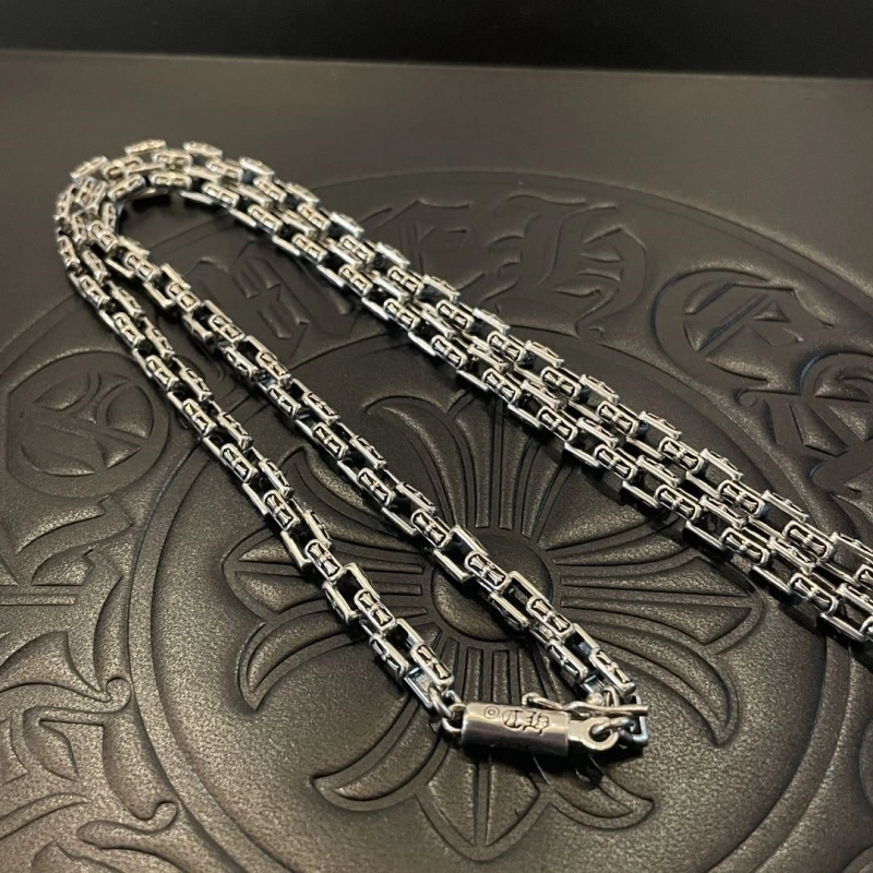 GoodFit Chrxmx Hxxrts Necklaces 299905