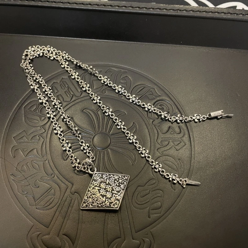 Chrxmx Hxxrts Necklaces Bright 299912