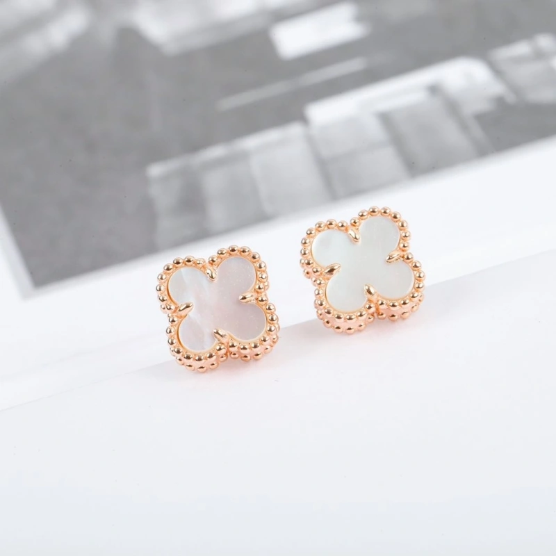 Chxnxl Earrings ModernLook 289158