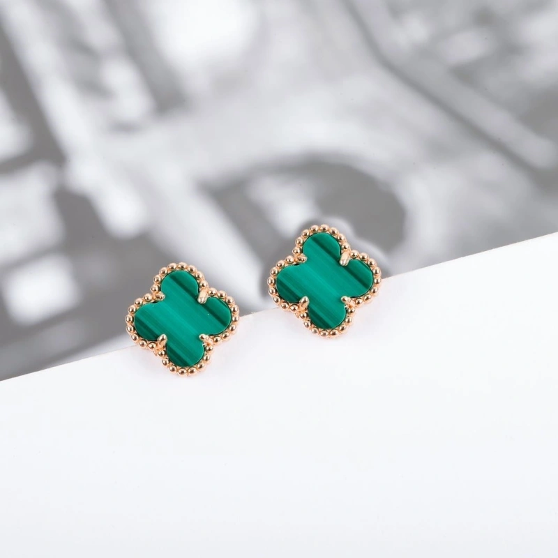 Chxnxl Earrings ModernLook 289165