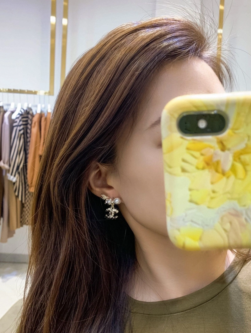 Sophisticated Chxnxl Earrings 289138