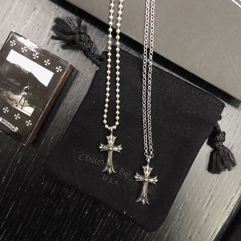 Chrxmx Hxxrts Necklaces Functional 299884