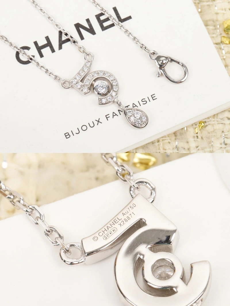 Timeless Chxnxl Necklaces 288310
