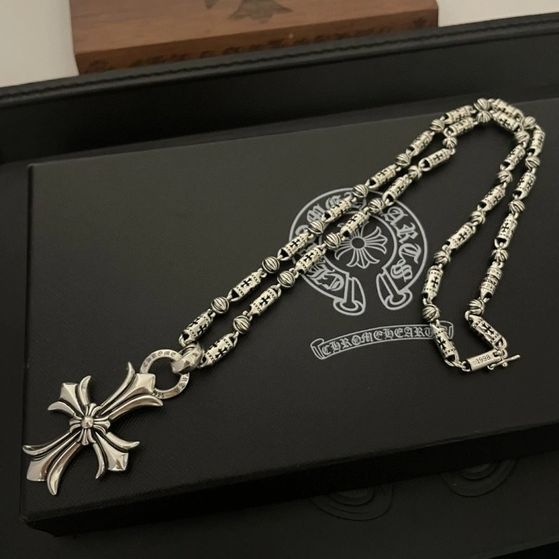 Flexible Chrxmx Hxxrts Necklaces 299885