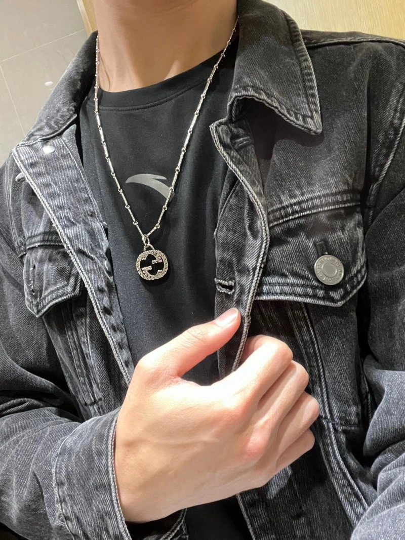 Stylish Gxccx Necklaces 305290
