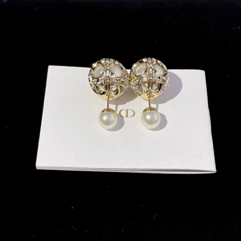 Christian Dxxr Earrings Functional 294971