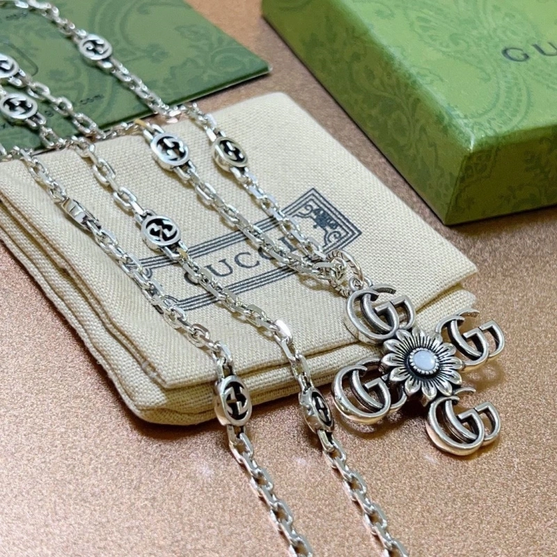 Resilient Gxccx Necklaces 305274