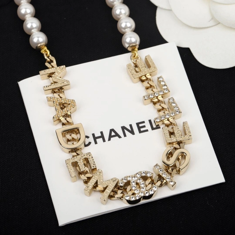 Bright Chxnxl Necklaces 288320