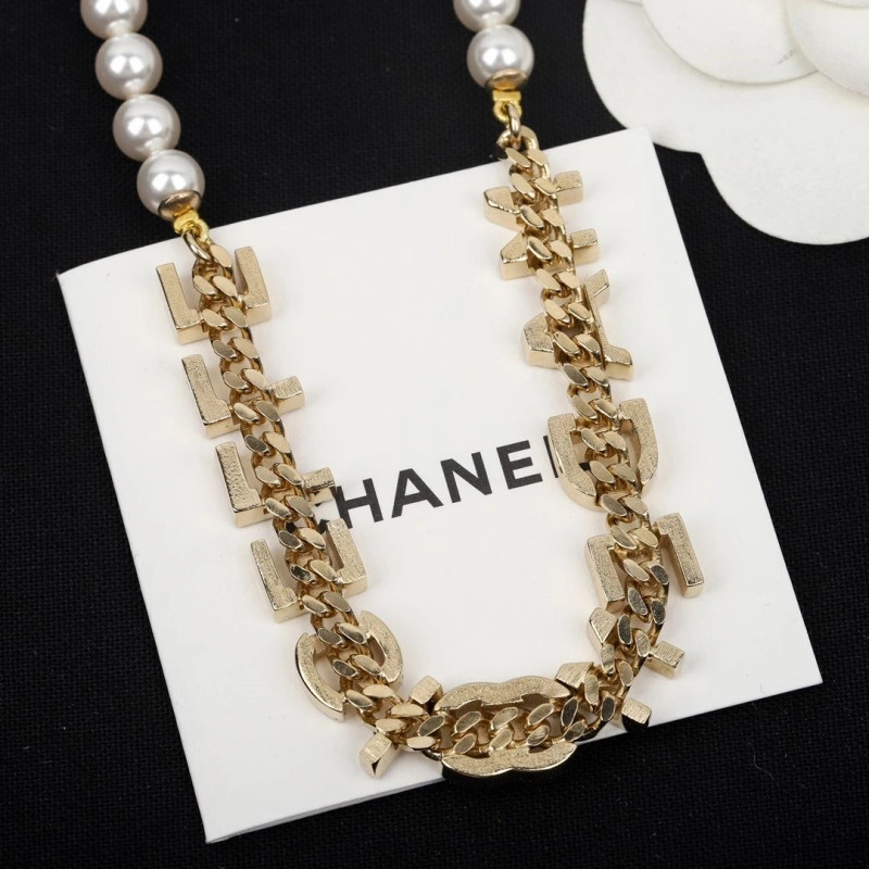 Bright Chxnxl Necklaces 288320