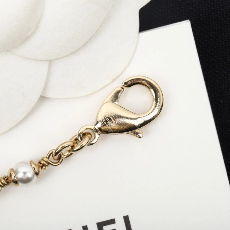 Bright Chxnxl Necklaces 288320