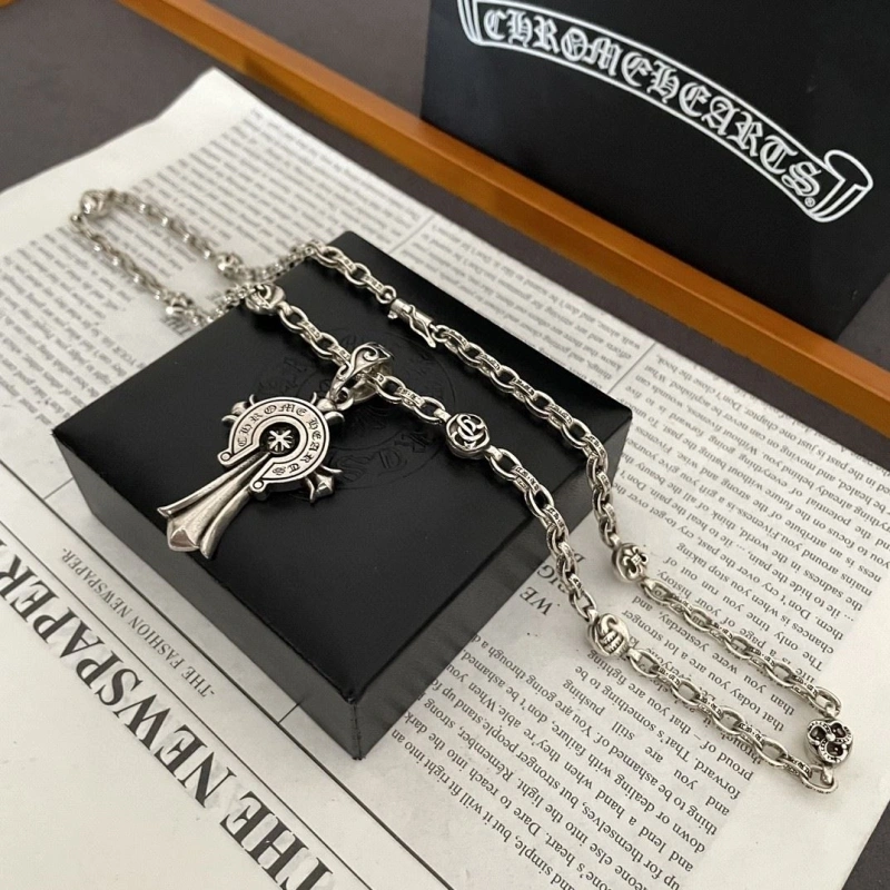 NewStyle Chrxmx Hxxrts Necklaces 299869