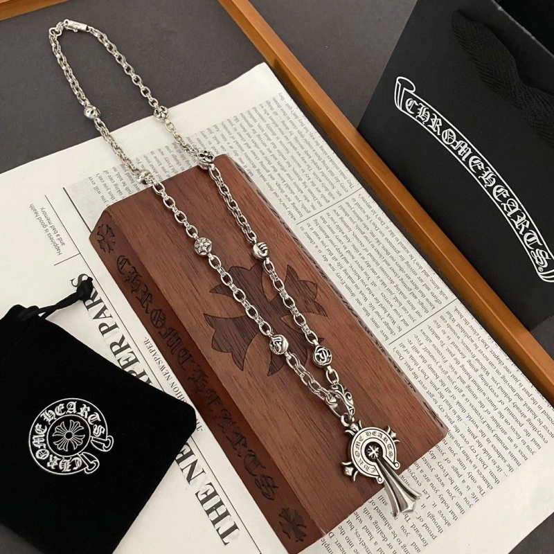 NewStyle Chrxmx Hxxrts Necklaces 299869