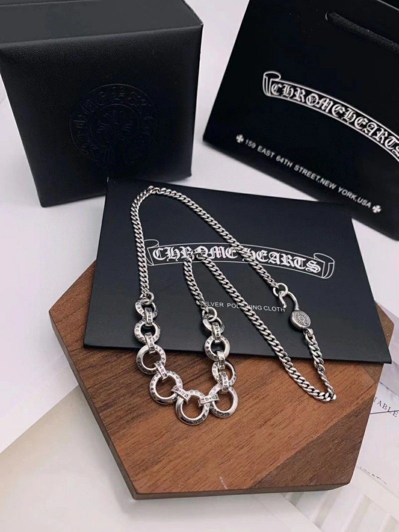 Trendy Chrxmx Hxxrts Necklaces 299861