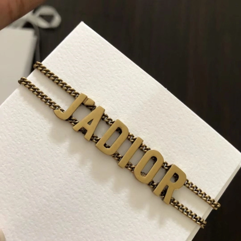 Christian Dxxr Necklaces Elegant 294747