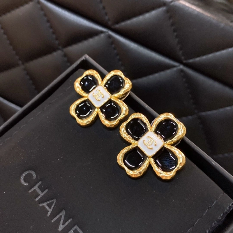HighQuality Chxnxl Earrings 289122