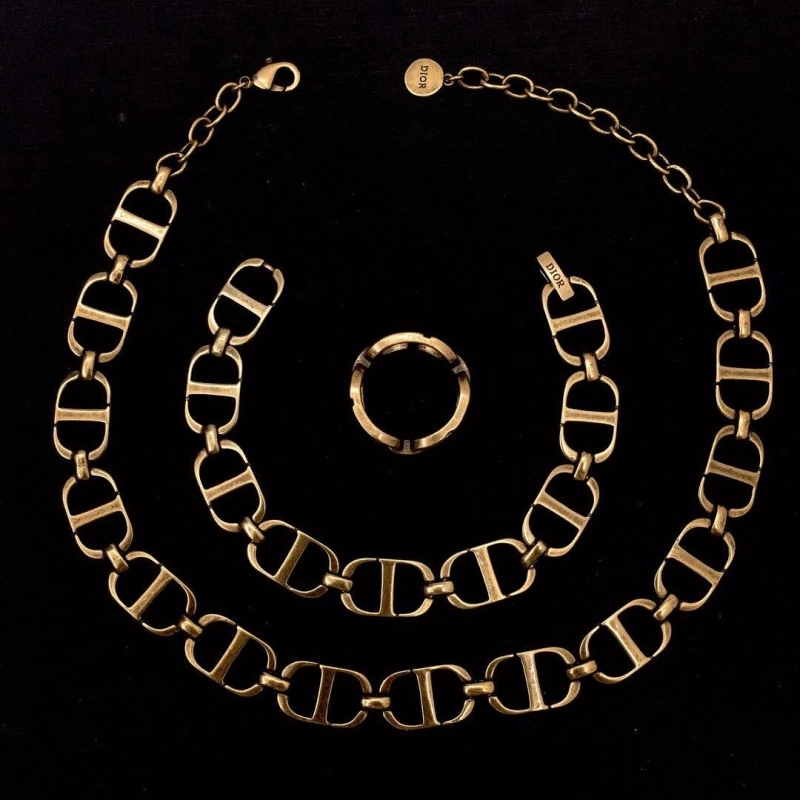 Christian Dxxr Necklaces Fashionable 294744