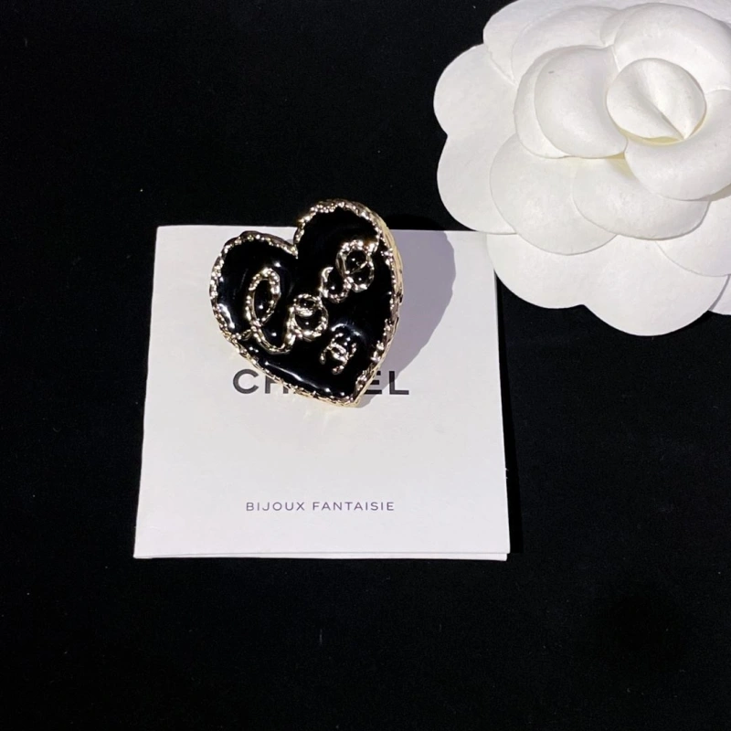 Chxnxl Brooches Refined 289343