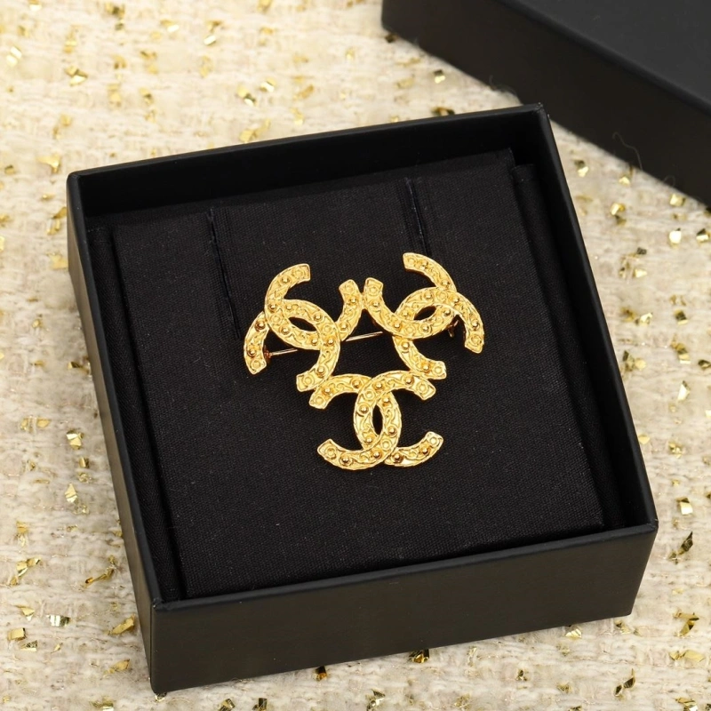 Fashionable Chxnxl Brooches 289328