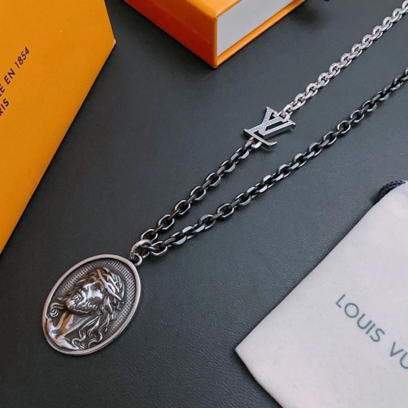 Resilient LX Necklaces 310909