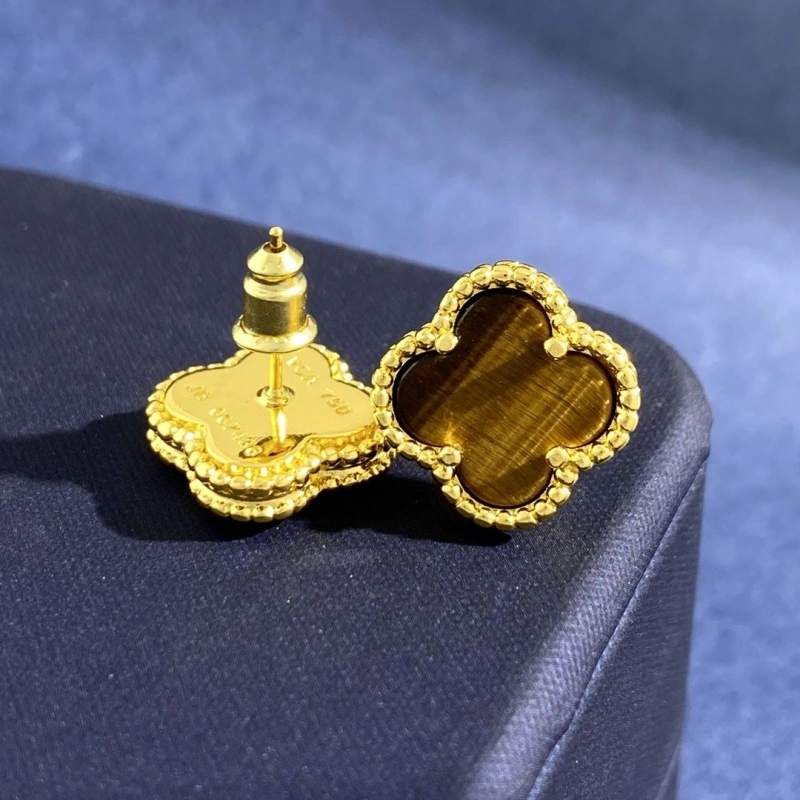 Affordable Vcx Earrings 316032