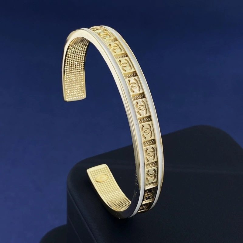 Durable Chxnxl Bracelets 289434