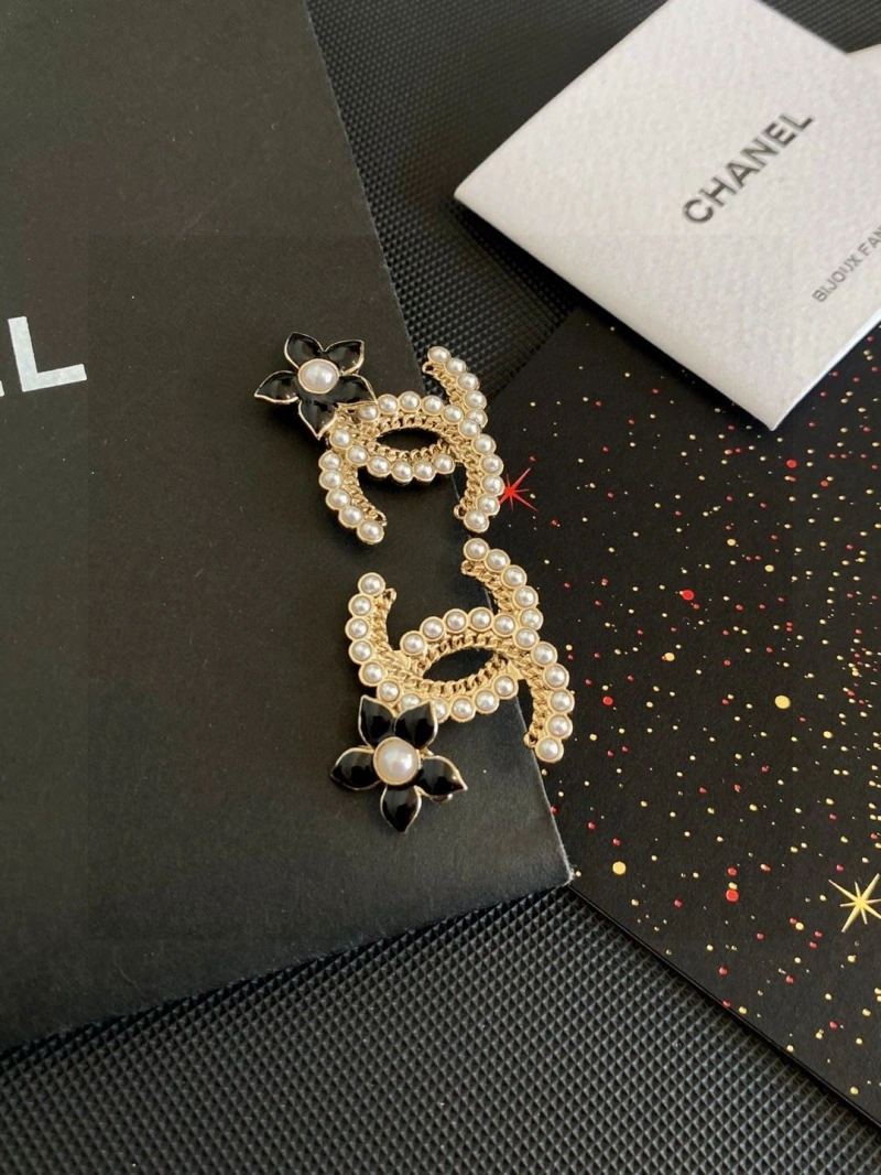 Chxnxl Earrings Sophisticated 289119
