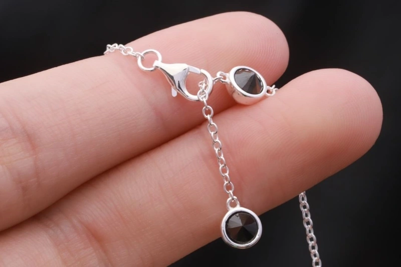 Cozy Gxccx Necklaces 305325