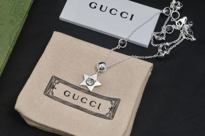 Cozy Gxccx Necklaces 305325