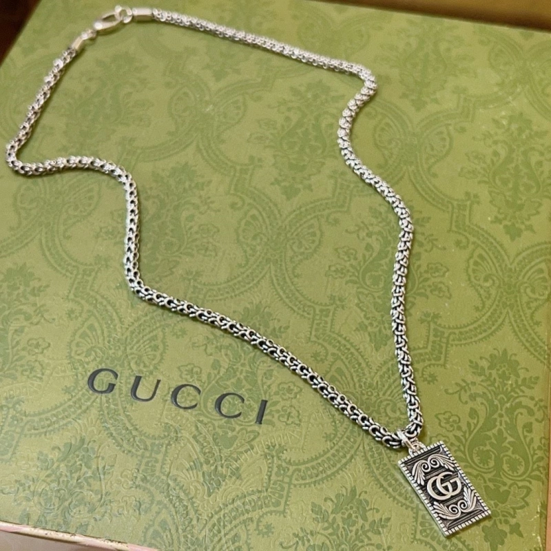 Bright Gxccx Necklaces 305242