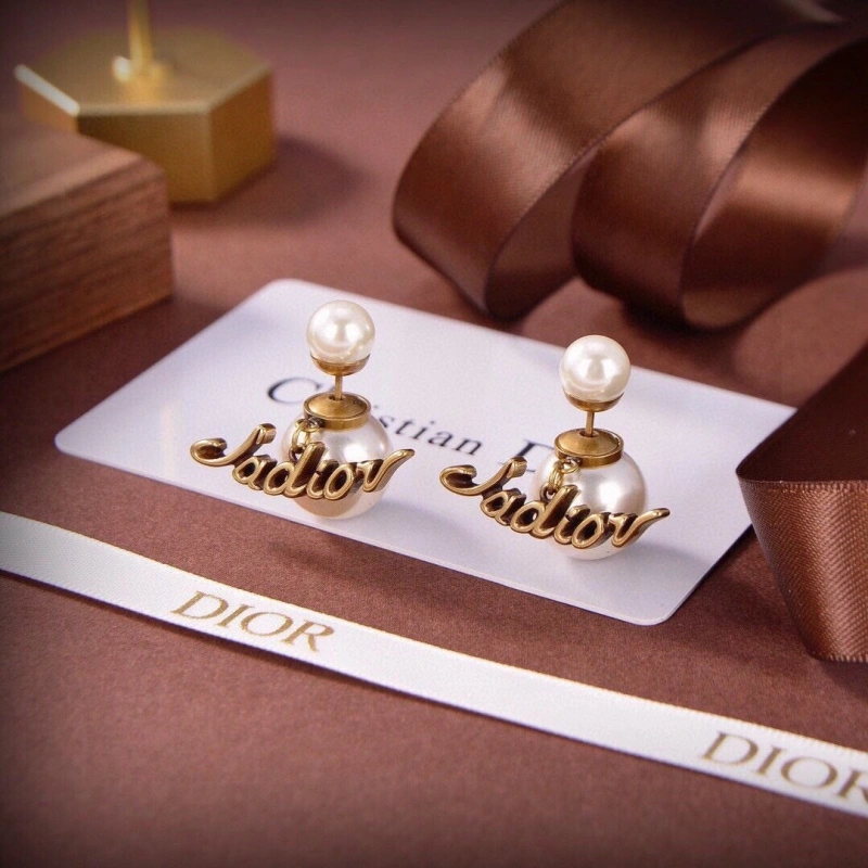 Christian Dxxr Earrings Efficient 294969