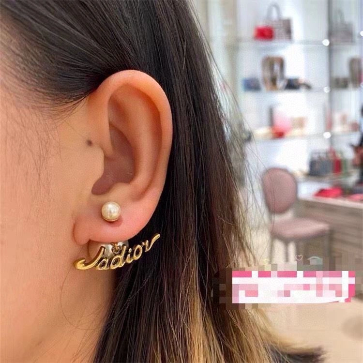 Christian Dxxr Earrings Efficient 294969
