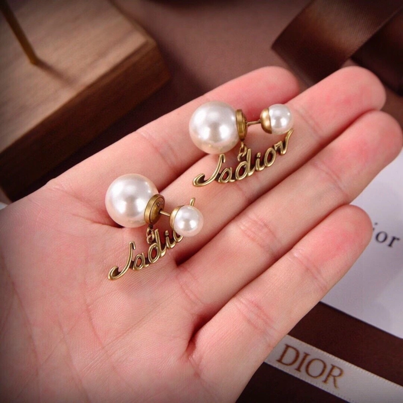 Christian Dxxr Earrings Efficient 294969