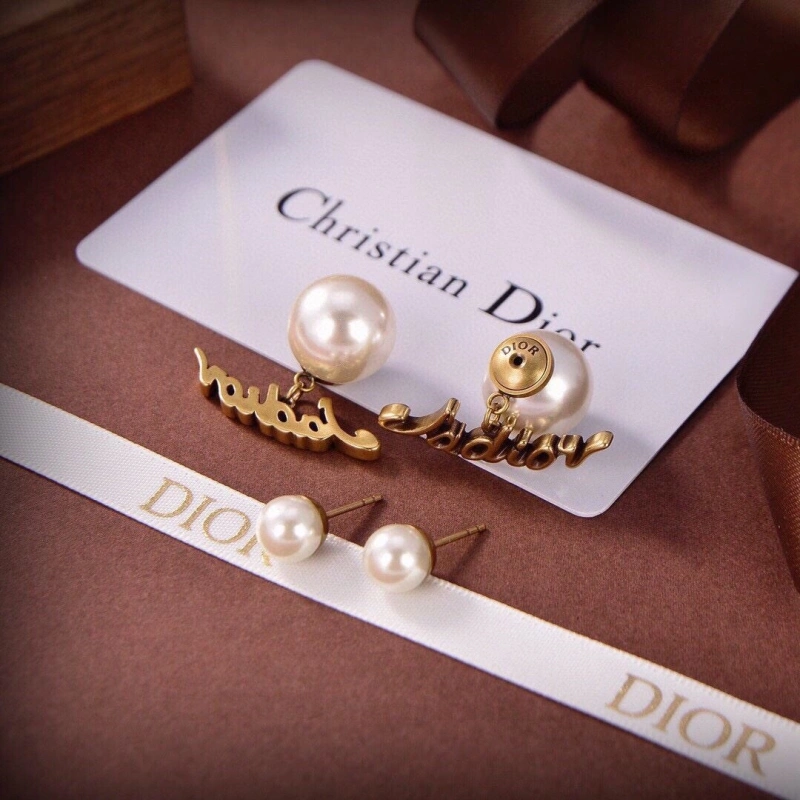 Christian Dxxr Earrings Efficient 294969