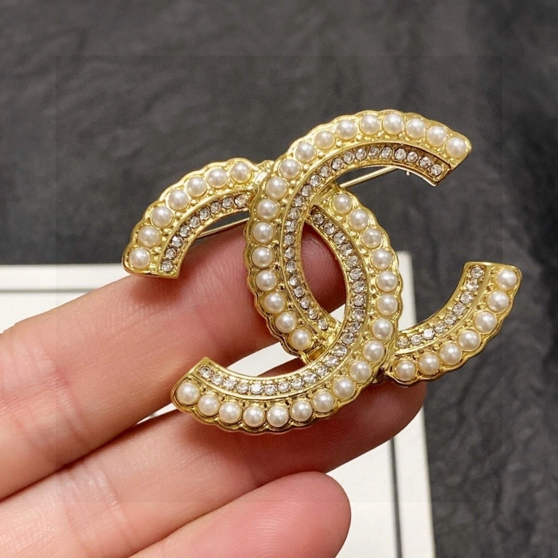 Chxnxl Brooches Cozy 289332