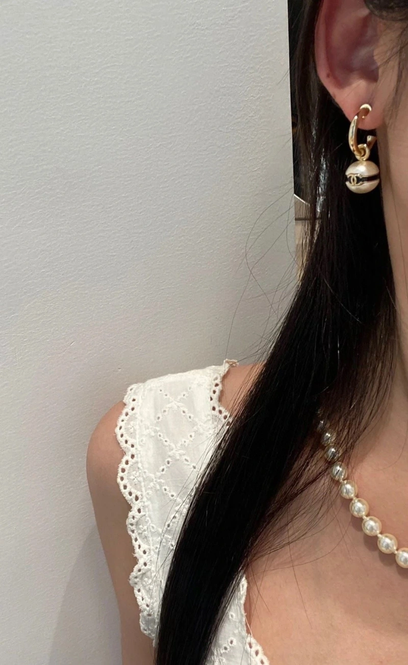 Comfortable Chxnxl Earrings 289093