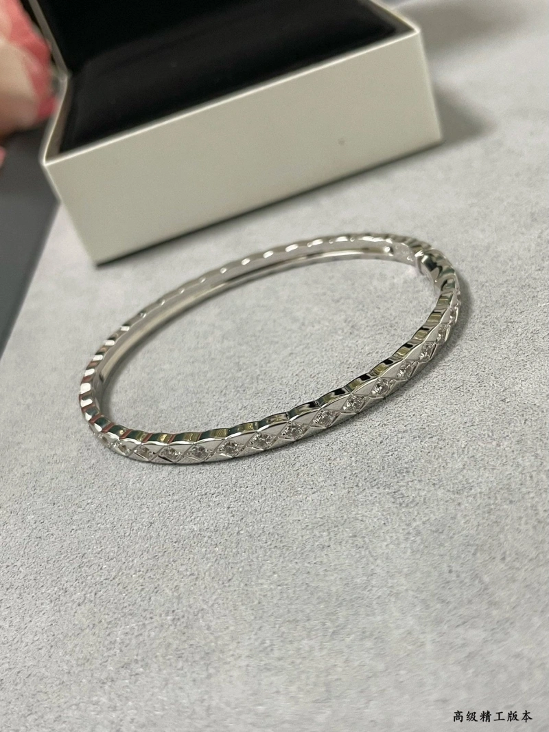 Chxnxl Bracelets Soft 289433