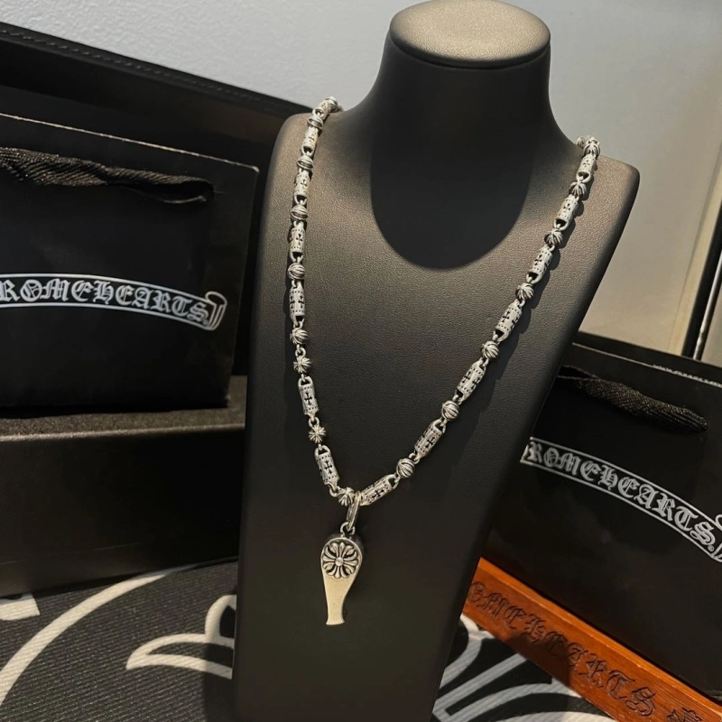 EyeCatching Chrxmx Hxxrts Necklaces 299845