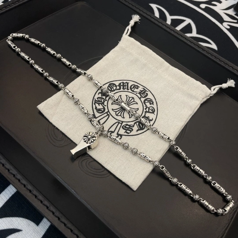 EyeCatching Chrxmx Hxxrts Necklaces 299845