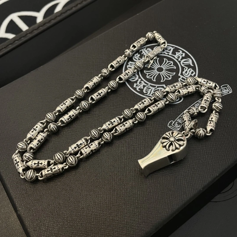 EyeCatching Chrxmx Hxxrts Necklaces 299845
