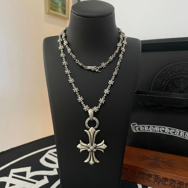 Chrxmx Hxxrts Necklaces Minimalist 299854