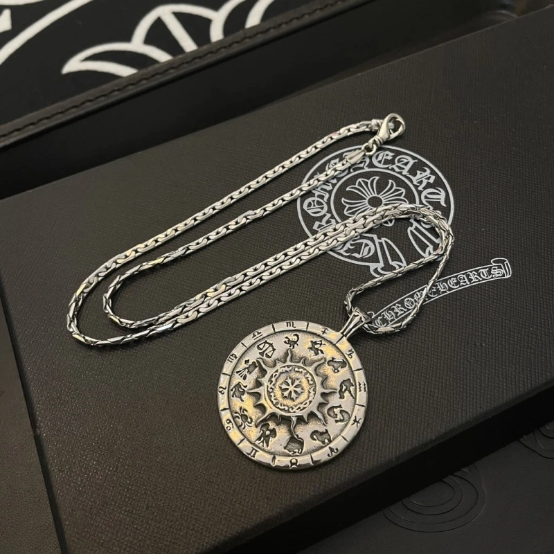 Stylish Chrxmx Hxxrts Necklaces 299847
