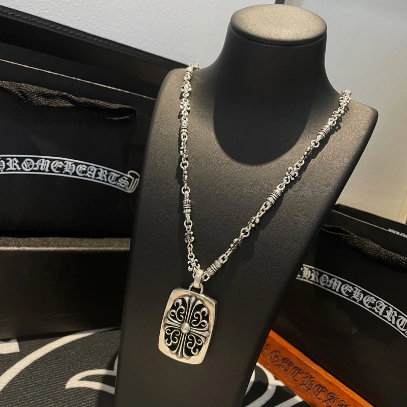 Chrxmx Hxxrts Necklaces Refined 299852