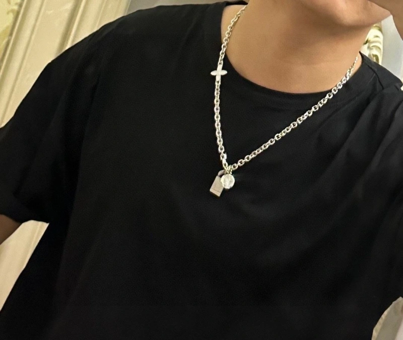 ModernLook LX Necklaces 310899