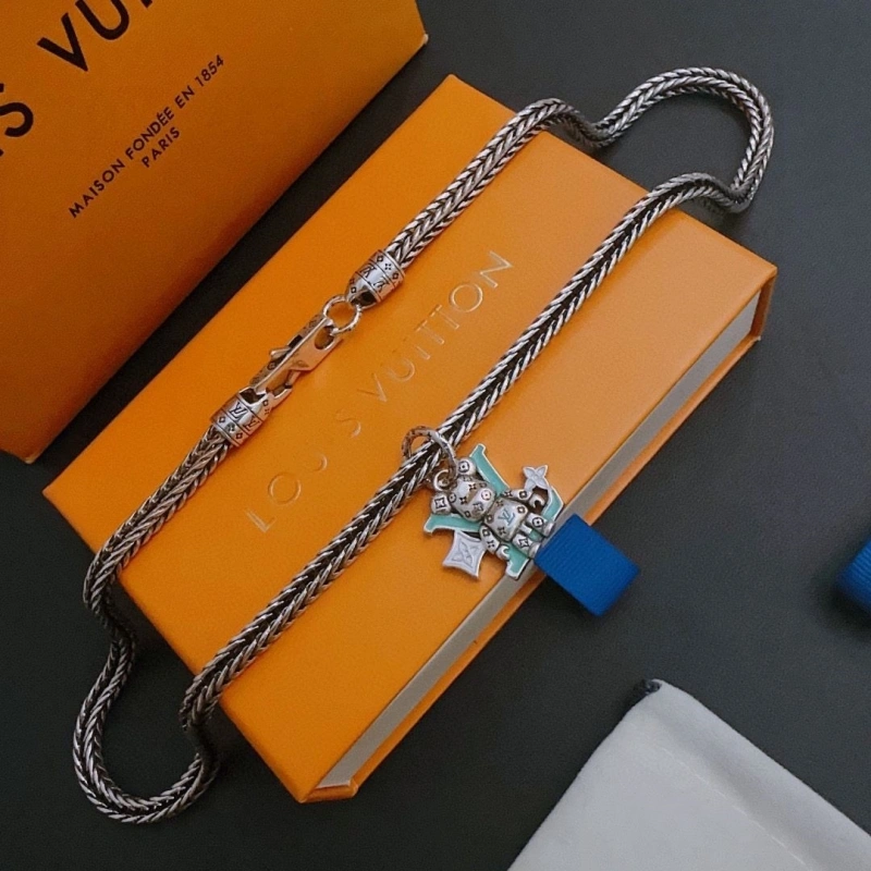 LX Necklaces EyeCatching 310889