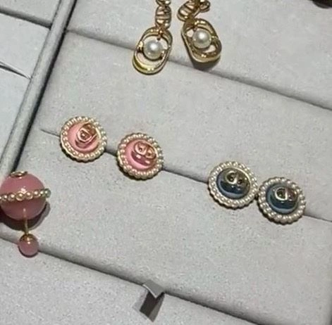 Popular Chxnxl Earrings 289111