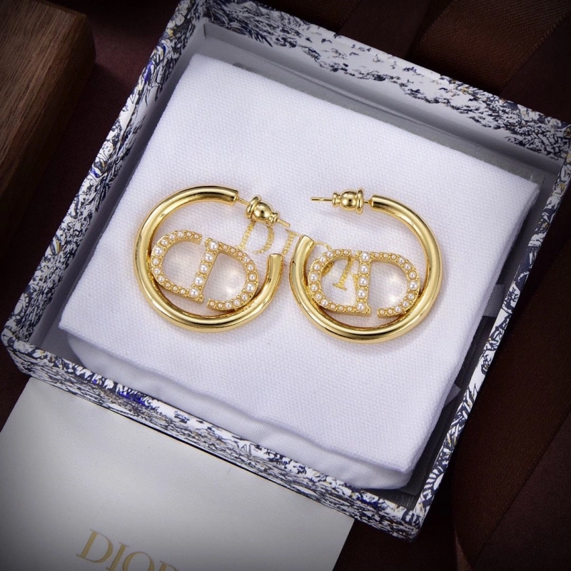 UrbanStyle Christian Dxxr Earrings 294956