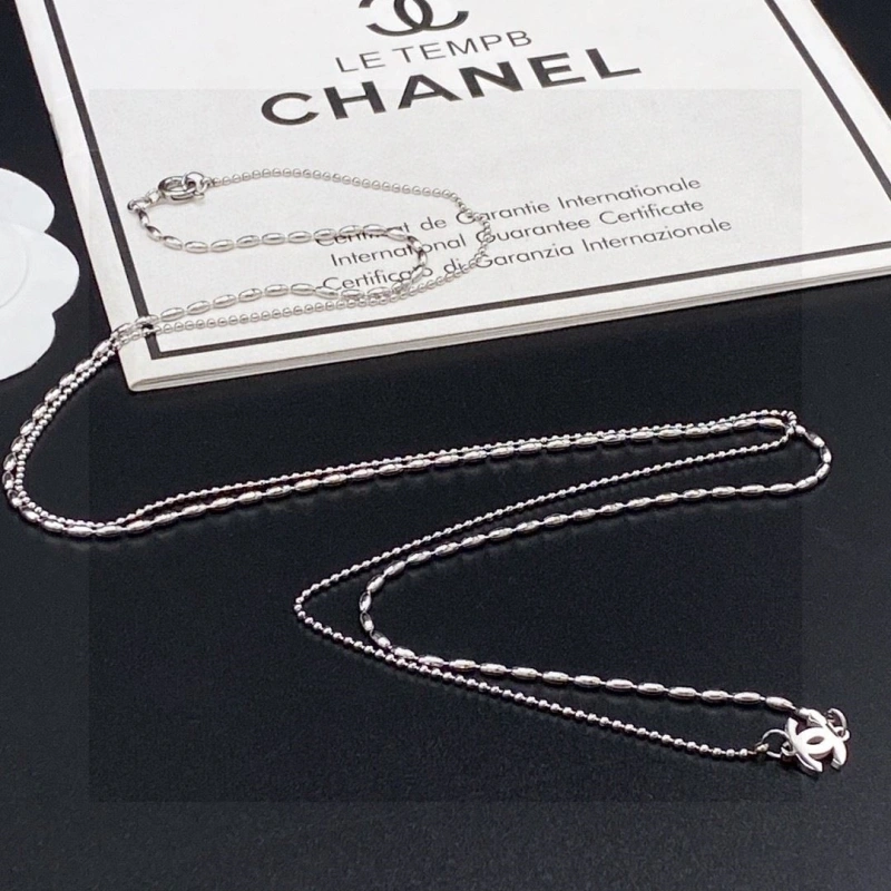 Bold Chxnxl Necklaces 288311