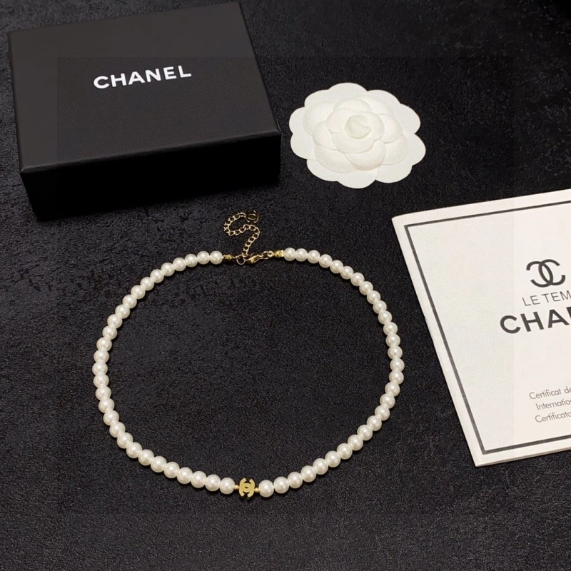 Bright Chxnxl Necklaces 288301