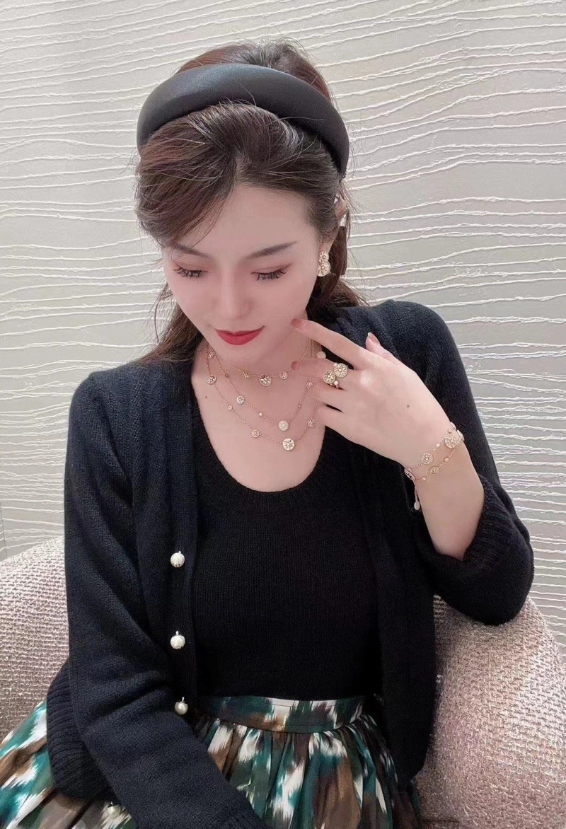Soft Christian Dxxr Earrings 294967